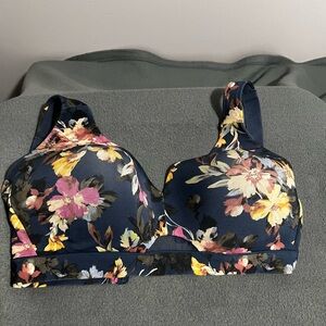 Cacique "Comfort Bliss lightly lined no wire" bra, size 36DDD